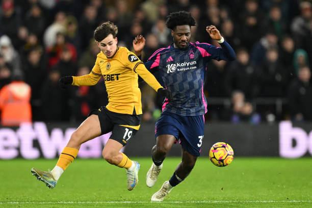 激烈的足球 激烈的足球